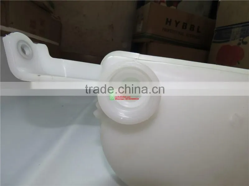 China auto parts Water sprayer for Toyota Corolla 16480-0T010