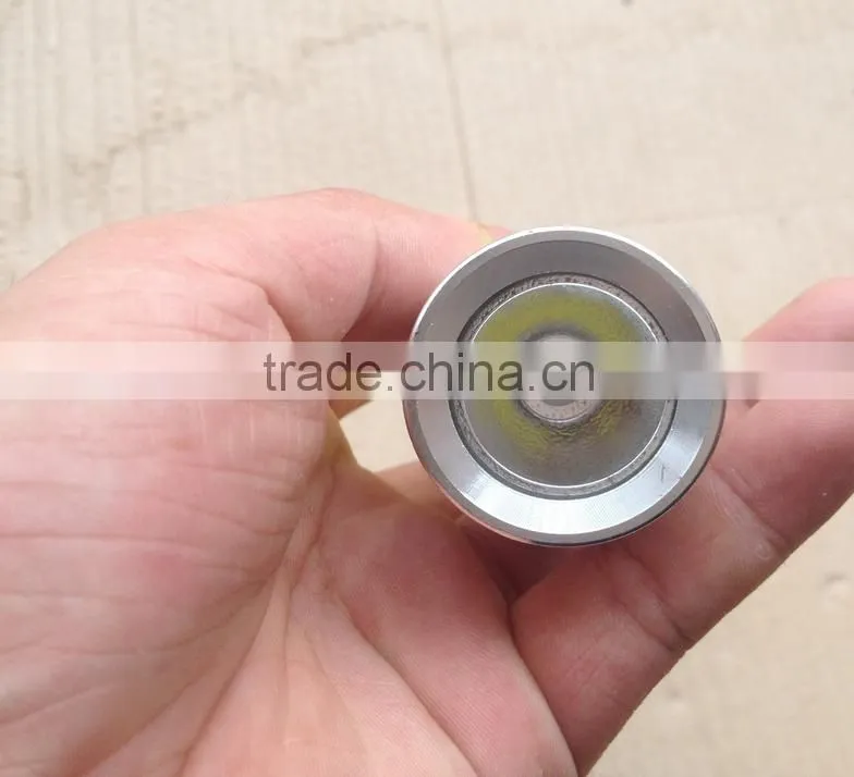 Wholesale xm-l T6 Diving Flashlight Flashlight Type and LED Light Source portable Diving lights