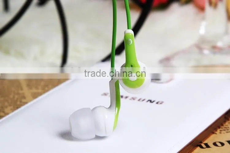 Wholesale universal headset wired in-ear headset cheap sell