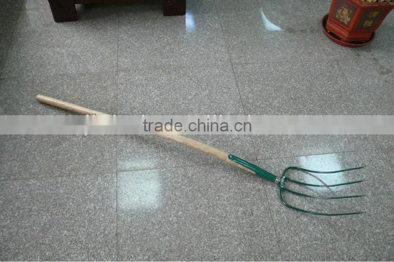 Forged garden fork with long wooden handle F301CL
