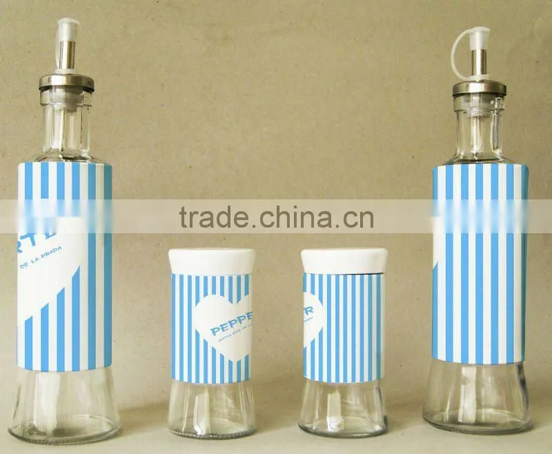 Glass spice jar set