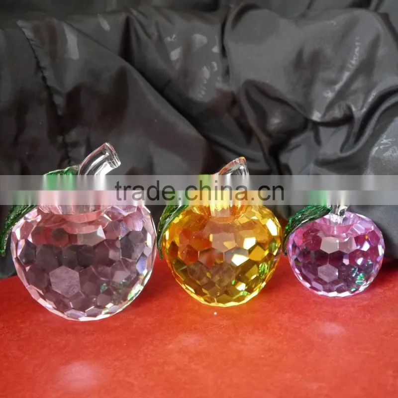 Cheap Crystal Apple With Green Leaf,Clear Crystal Apple for Wedding Souvenir or Gift