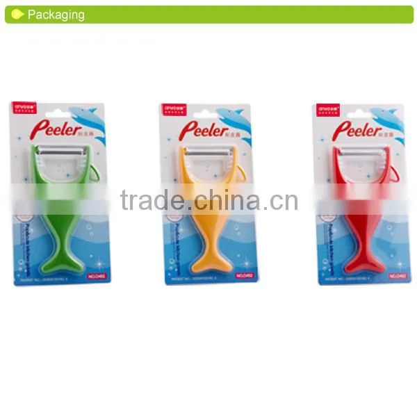 D492 Shark shape potato peeler manual tomato peeler kitchen ware