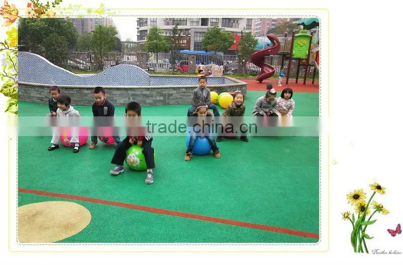 Inflatable bouncy ball