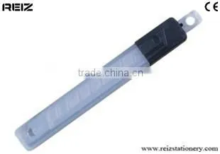 Retractable Razor Knife