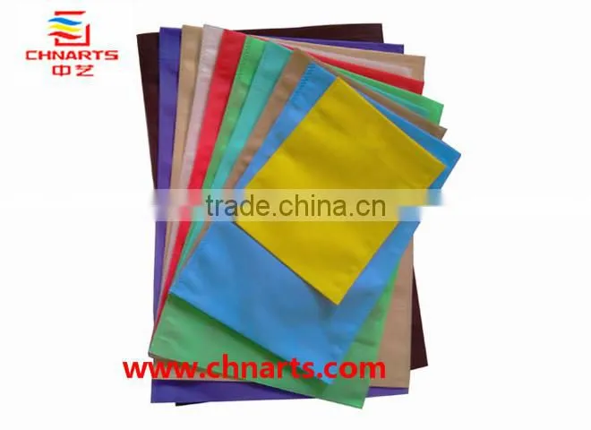 Color Non-Woven Fabric Warp
