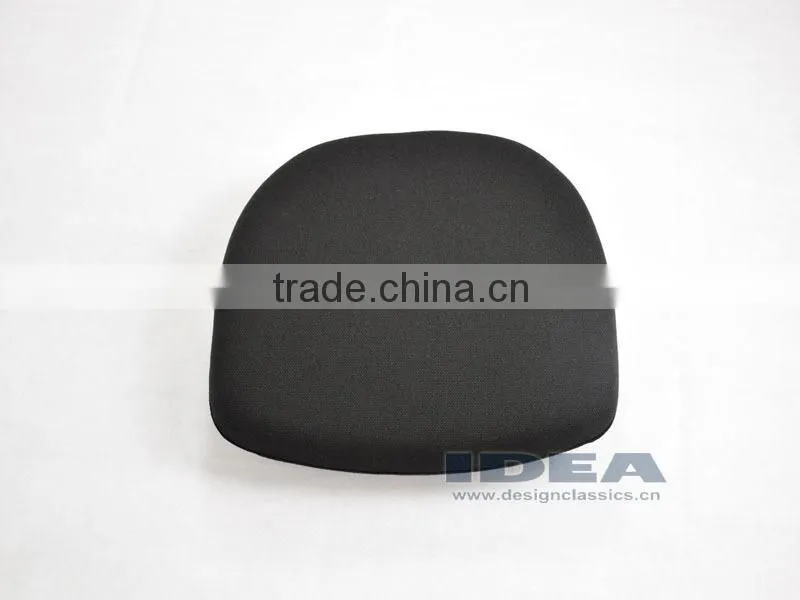 Replica Eero Saarinen Tulip Arm Chair - Black Cushion
