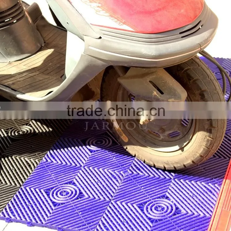 Transversal Grating tile Made in PP