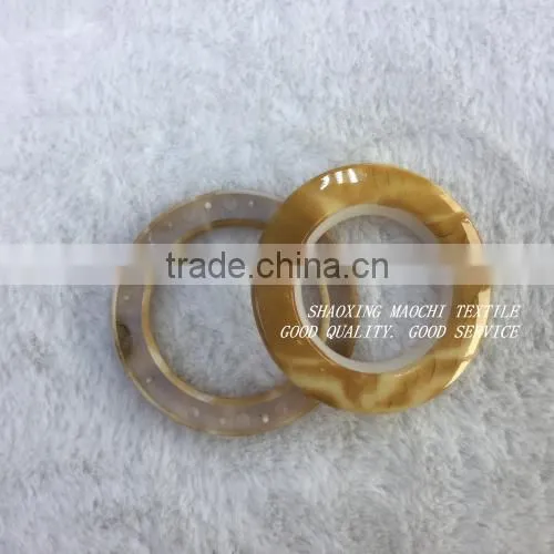 wholesale plastic eyelets rings with small plastic inside fashion rings for curtains
