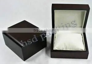 Chinese supplier Natural wooden watch box with pillow inside wooden watch box wholesale alibaba china