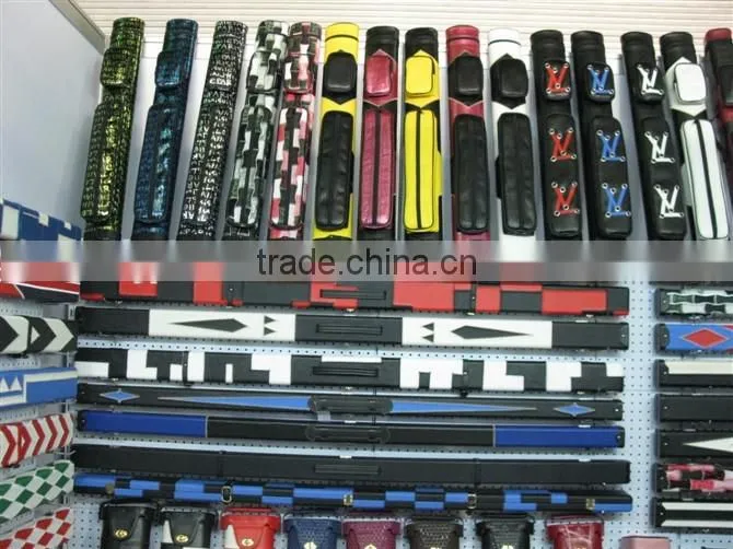 Protable billiard pool cue case with cue billiard accessories
