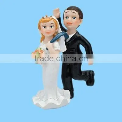 cute polyresin wedding couples