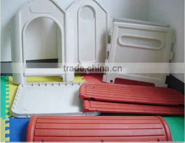 OEM Blow Molding Plastic Play House Assembled Toy House Design