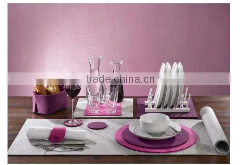 Decoration felt