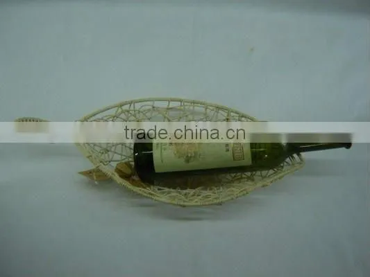 Natural rattan&water hyacinth weaving iron frame fish shaped fruit basket