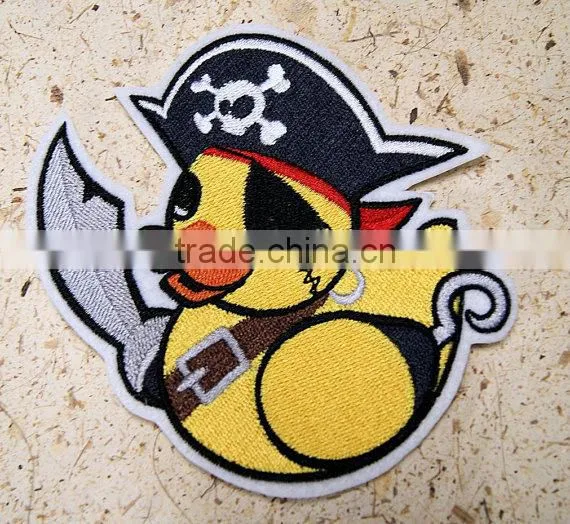 Custom high quality embroidered creative skulls patch for clothes embroidery patch made in china choose size/color