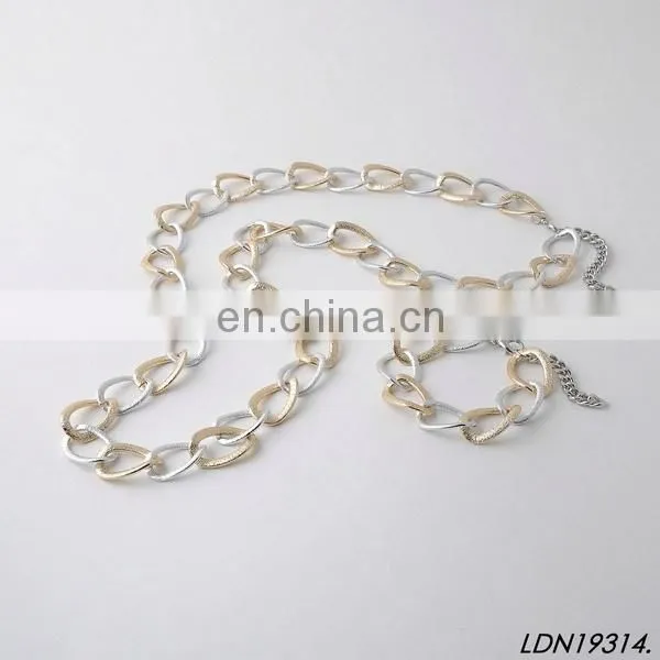 Chunky Link Chain Necklace
