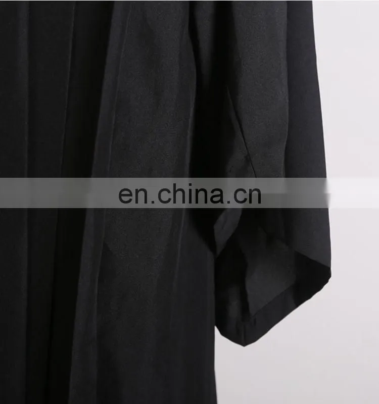 Deluxe Master Graduation Gown