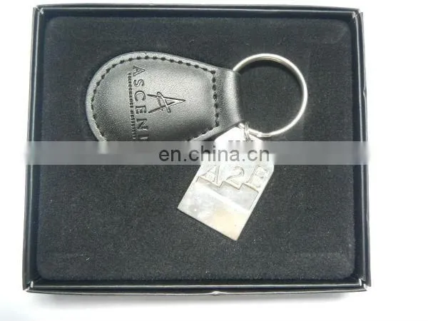 exquisite leather key holder with metal tag