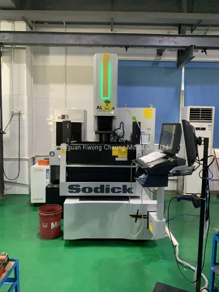 Wire cut machine