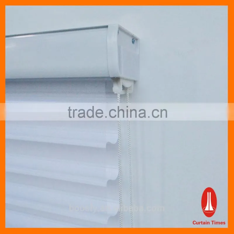 2015 Best Selling European Style Shangrila Window Blinds