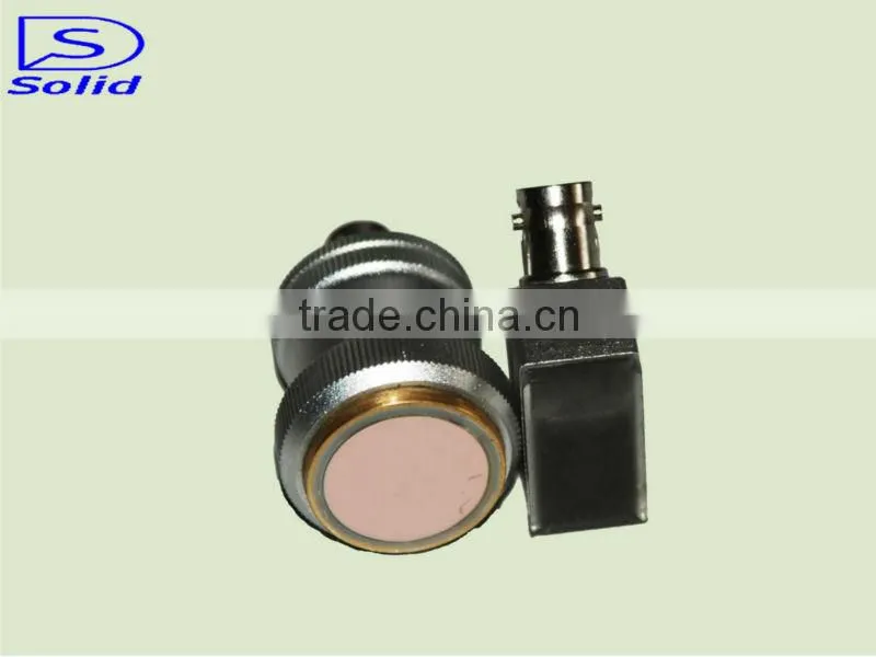 Solid ultrasonic metal detector