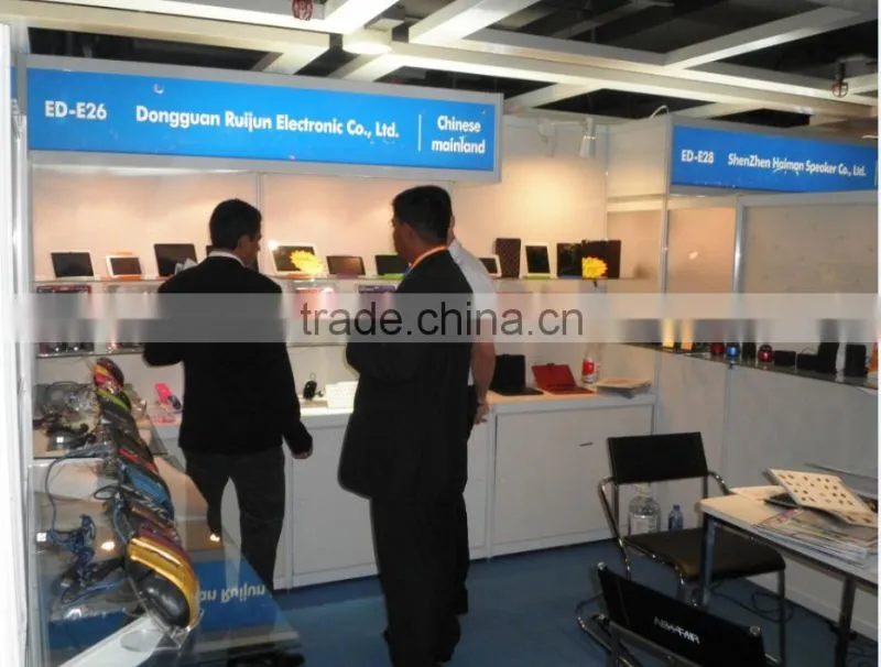 2014 Fashion Style Factory OEM Customised Computer Mouse with Wireless Operation