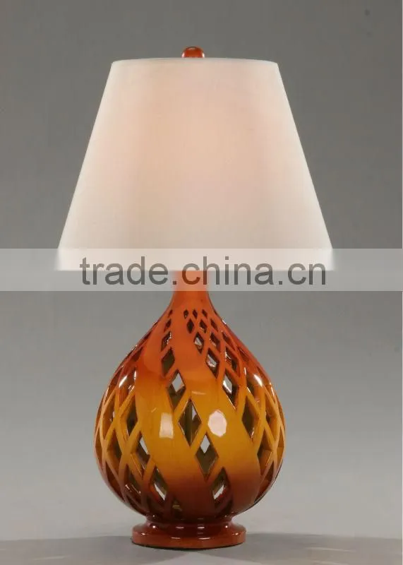 2015 Decoration E27 poly table lamp/table light with CE