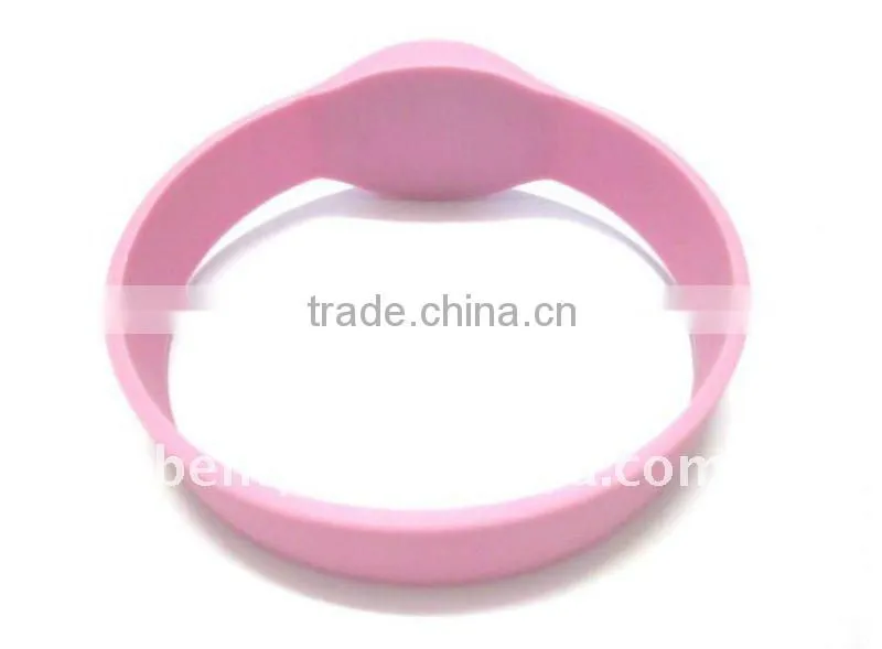 Customized High quality RFID Wristband for access control