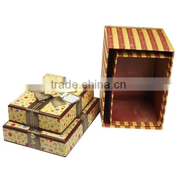 Delicate Ribbon Bow Gift Box