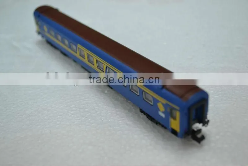 scale metal locomotive carriage train model