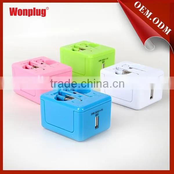 Smart appearance mini universal 1 usb travel adapter with LED light