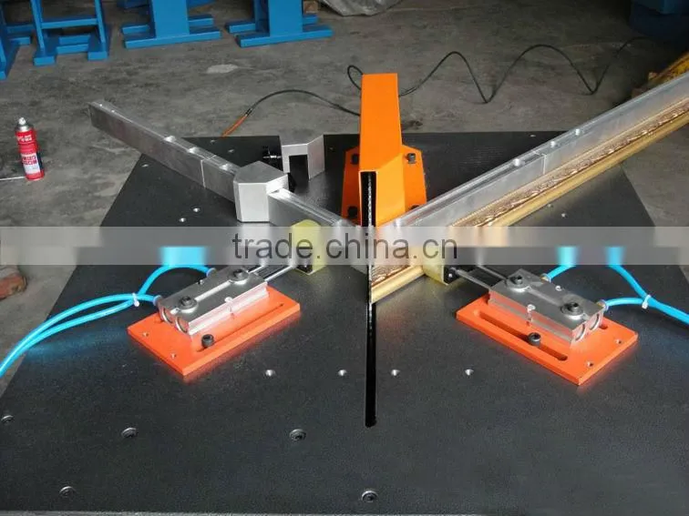 QF28Y-4*200 Hydraulic notching machine/ Notch cutting machine/Hydraulic angle forming machine