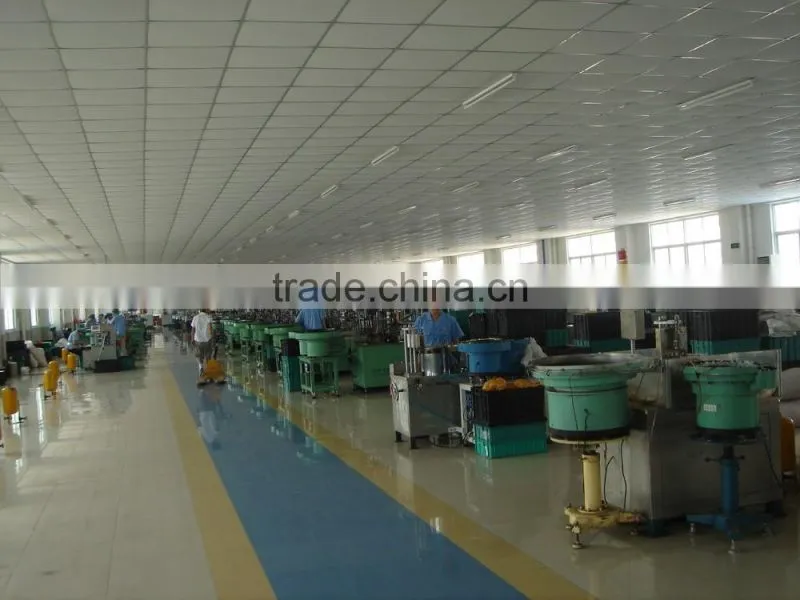 wholesale 18/410 treatment cream pump with plastic cap