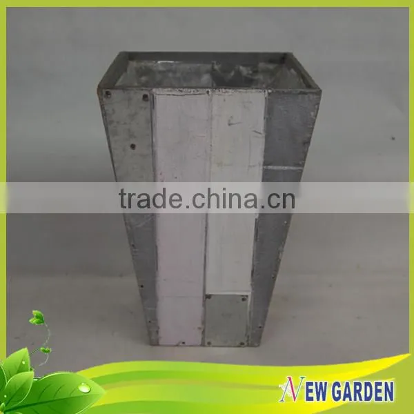 Advanced materials unique sturdy handmade wooden wall basket