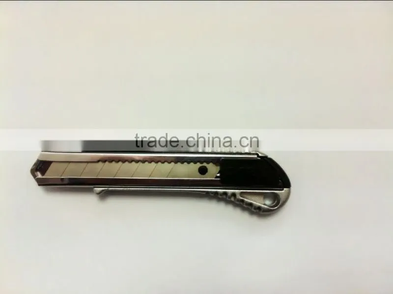 18mm blade Utility knife with Aluminum alloy handle