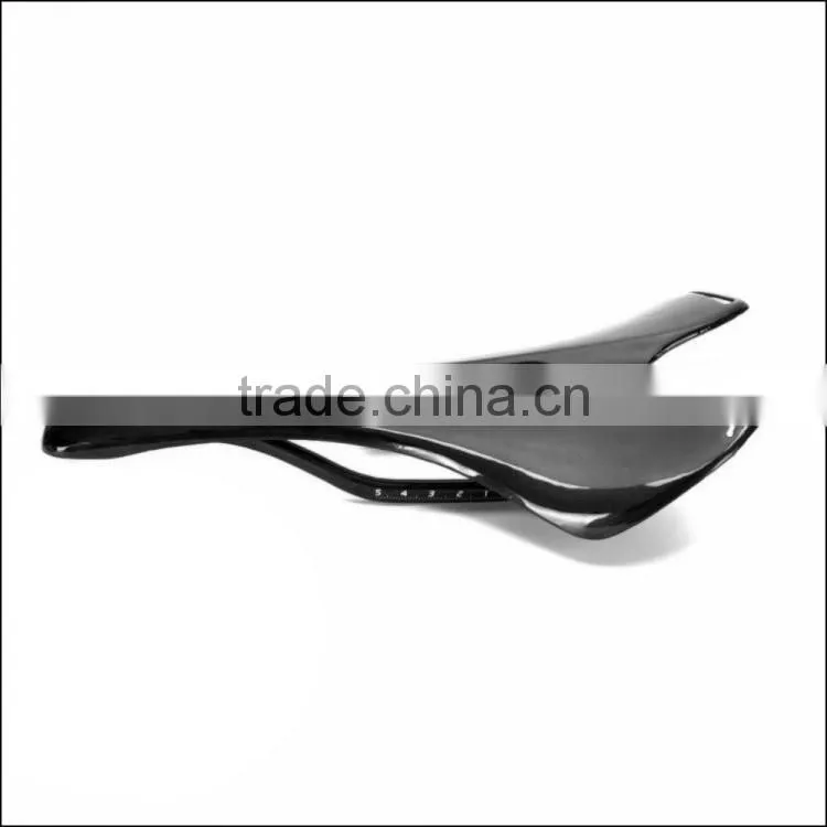 2016 high quality 3k UD full carbon fiber T700C bicycle saddle for sale