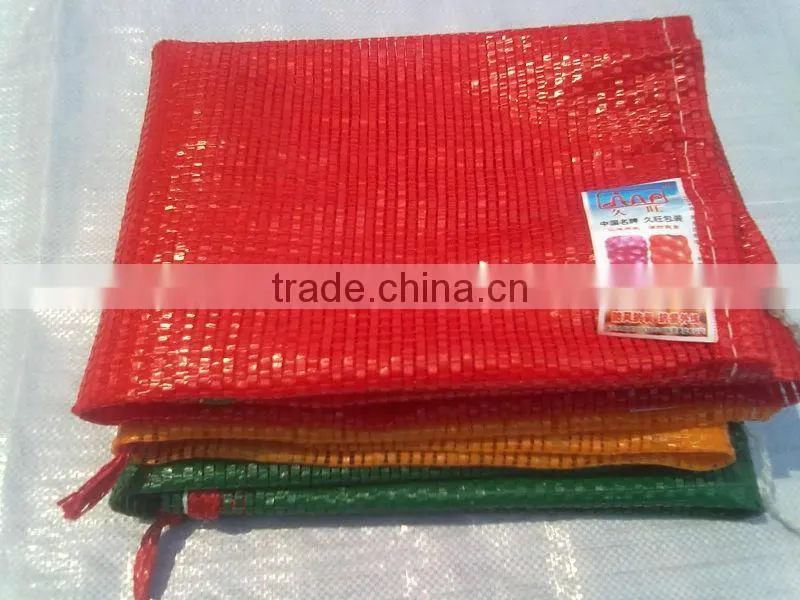 China Polypropylene Mesh Bag Net Sacks For Potato Onion Garlic Firewood