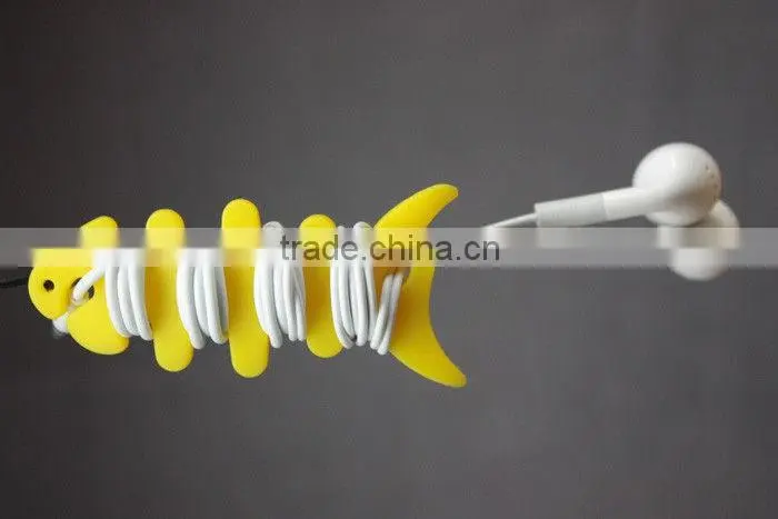 China Manufacturer Sale Cable Clamps Cute Cable Winder Earphone Silicone Cable Holder Clip
