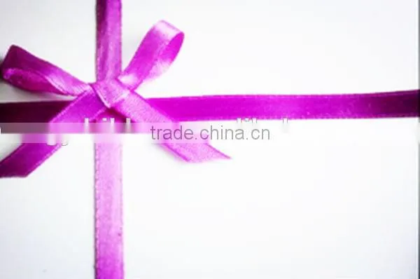 satin pre-tie bow with gold twist, present decorate with 3.25 inches with wire tied bow