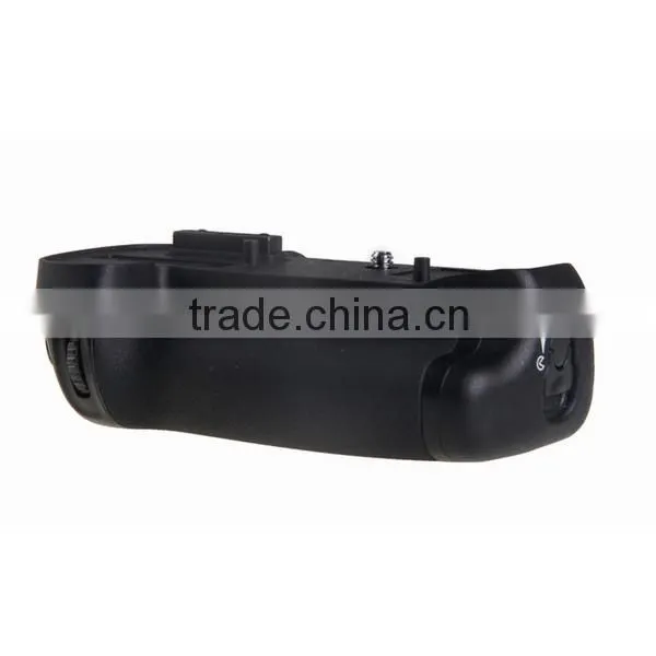 Commlite For Nikon D7100 Battery Grip