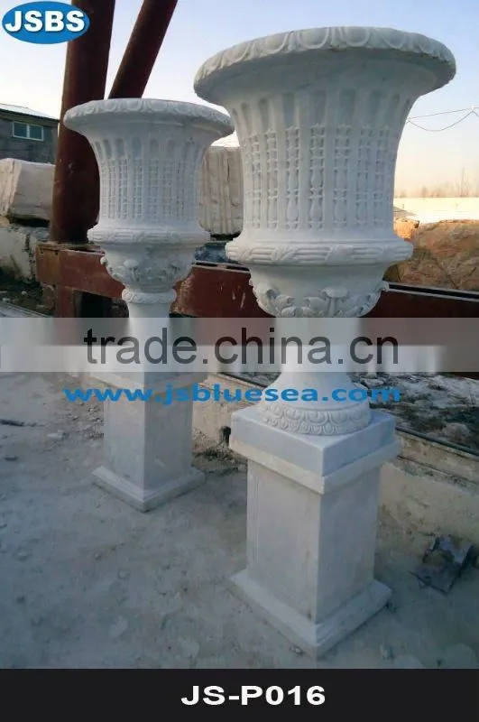 Antique marble planter