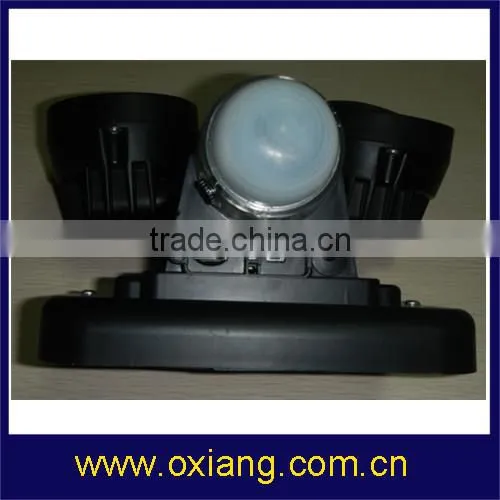 From China , hot sale ZR720 WIFI PIR light camera