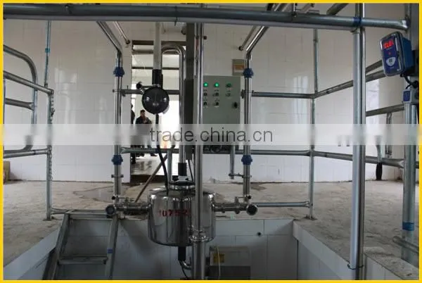 Automatic Milking Equipment for Farm Machinery with quick released canopy frame