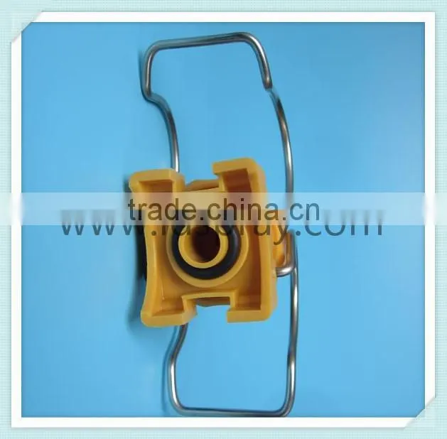 Platic adjustable ball clip on spray nozzle