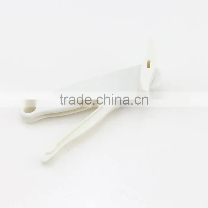Mini Special Convenient Light Plastic Body Can Opener