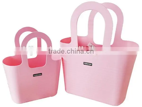 Bath basket with handle