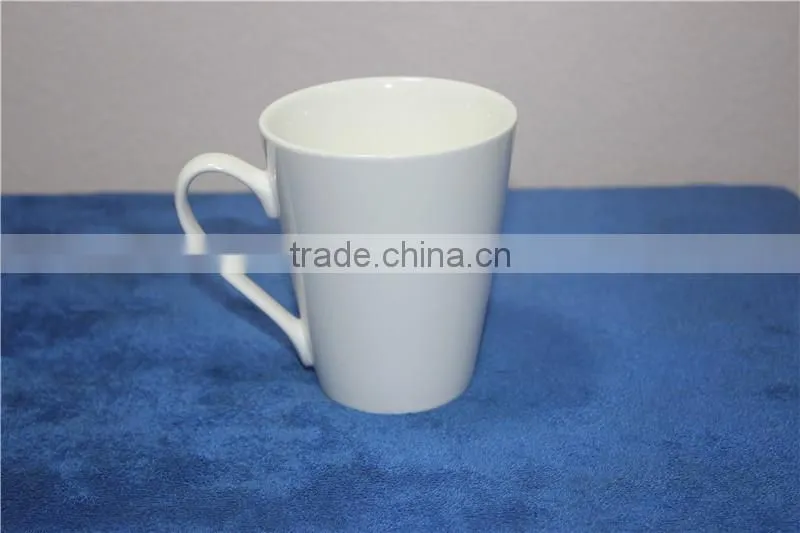 Cheaps porcelain mug manufactures wihte ceramics