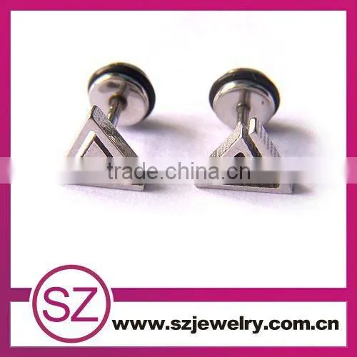 D95 stainless steel stud magnetic earrings