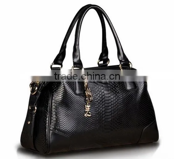 2016 black python leather women bags